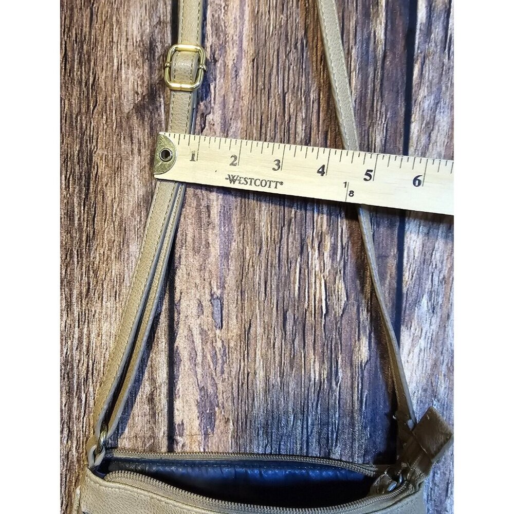 Tommy Hilfiger Crossbody Bag Purse Pockets Adjustable Strap Faux Leather 8" x 8" - Picture 11 of 14